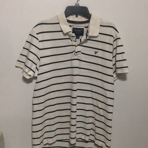 American Eagle men’s vintage fit polo